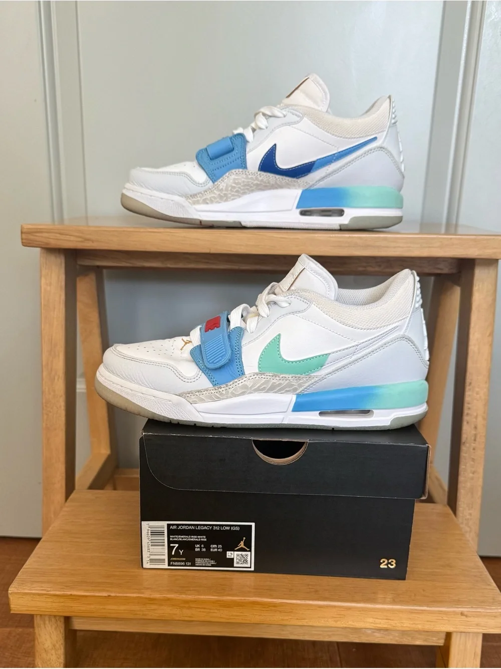 Nike Big Kids' Size 7 Air Jordan Legacy 312 Low